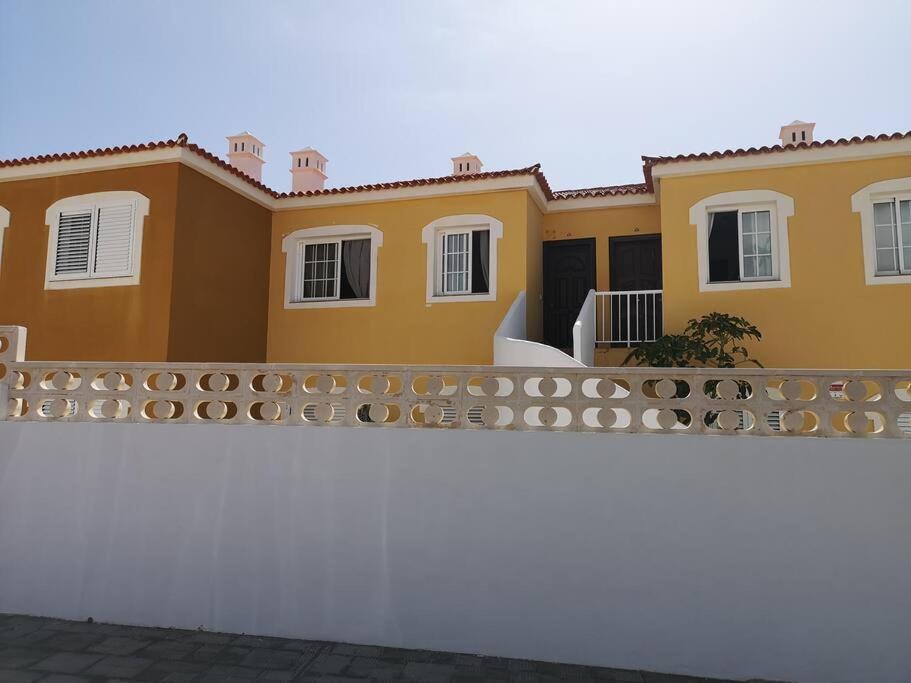 Apartment Am Meer Mit Pool Santa Cruz de Tenerife Eksteriør billede